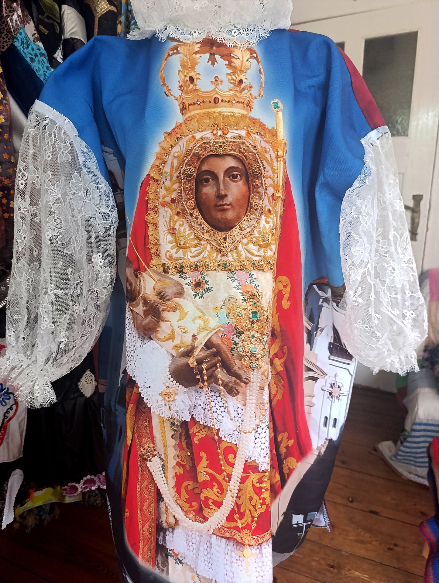 Madonna today holy unicum 3