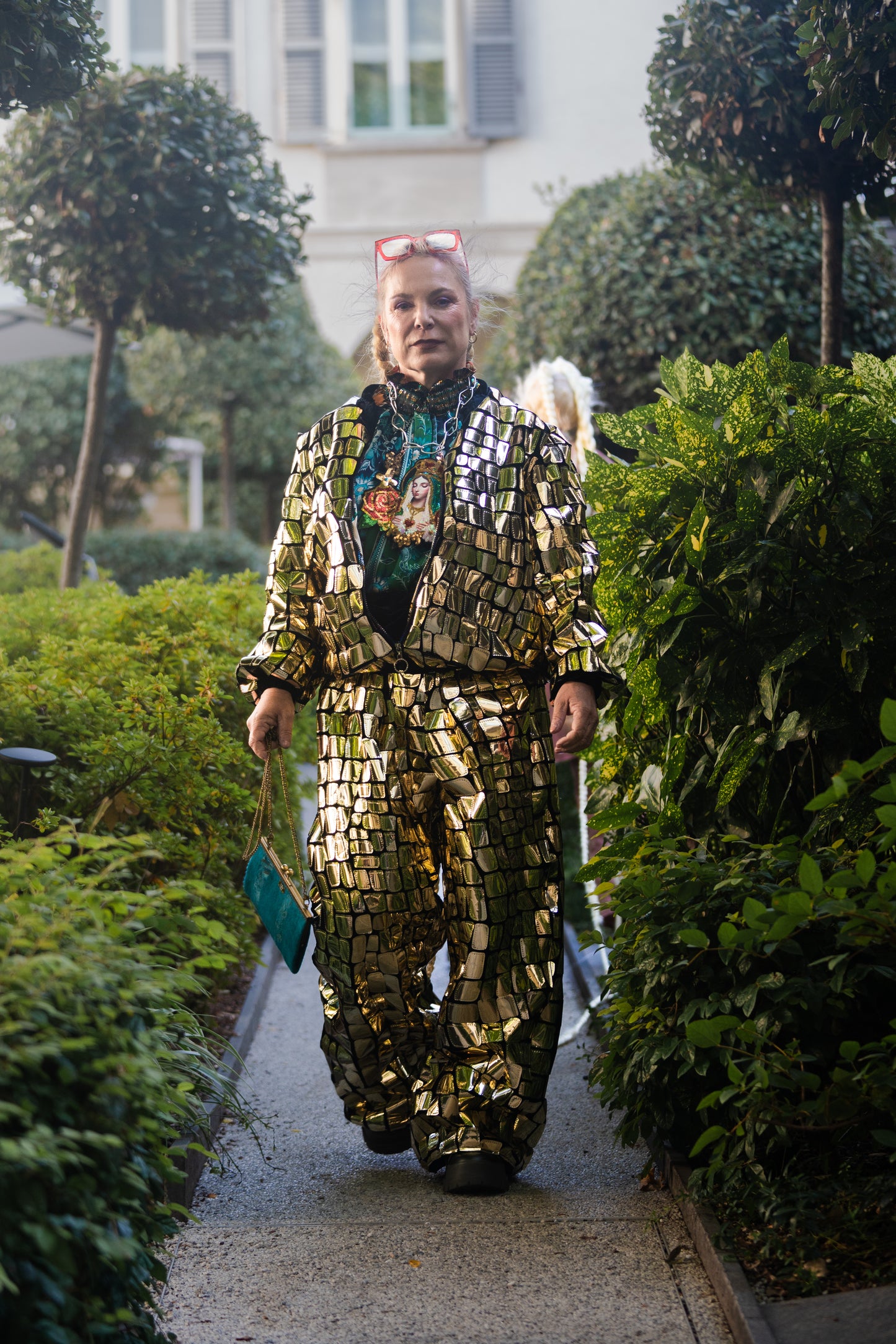 Golden suit Milano