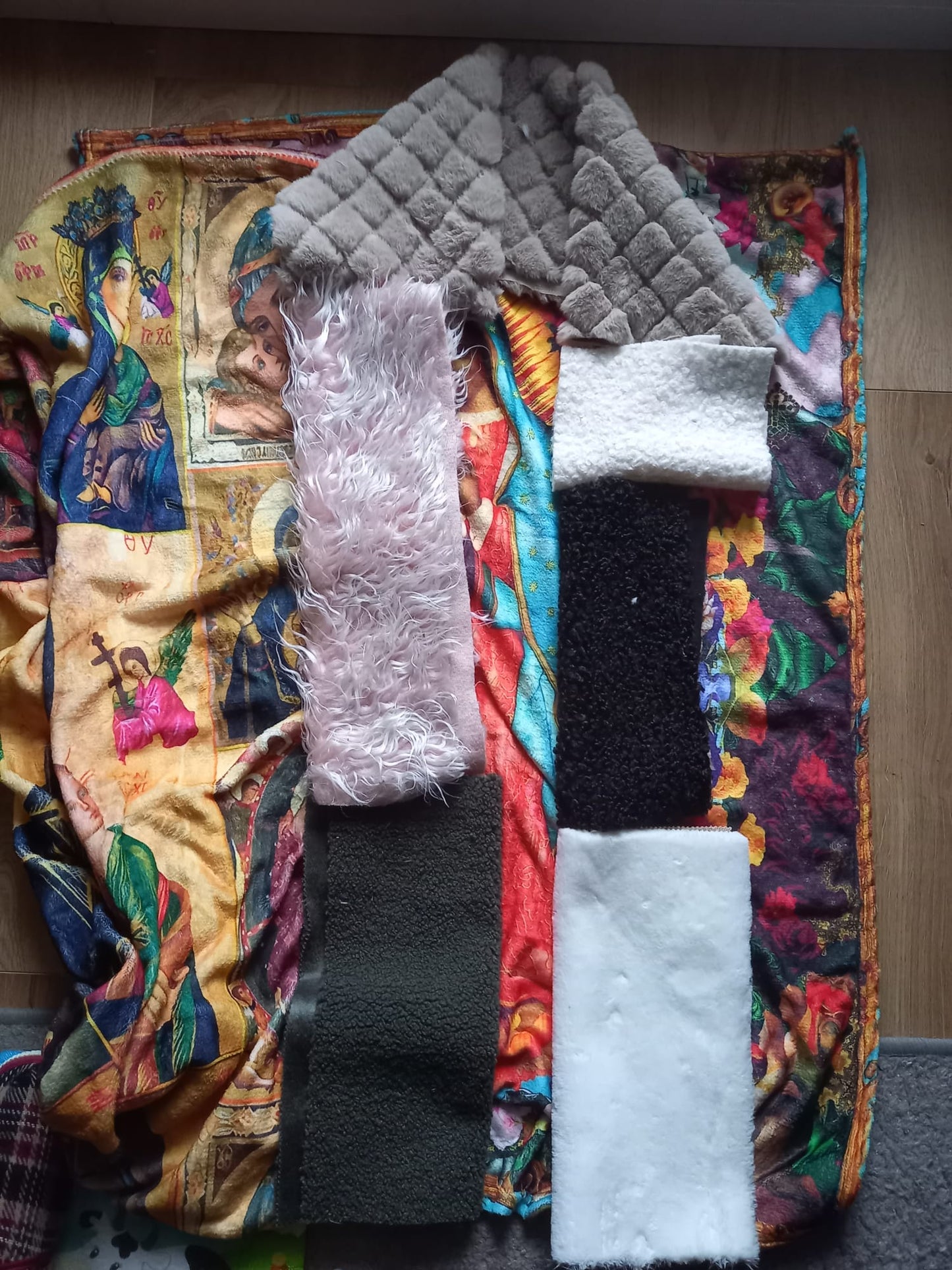 Holy Madonna Kimono