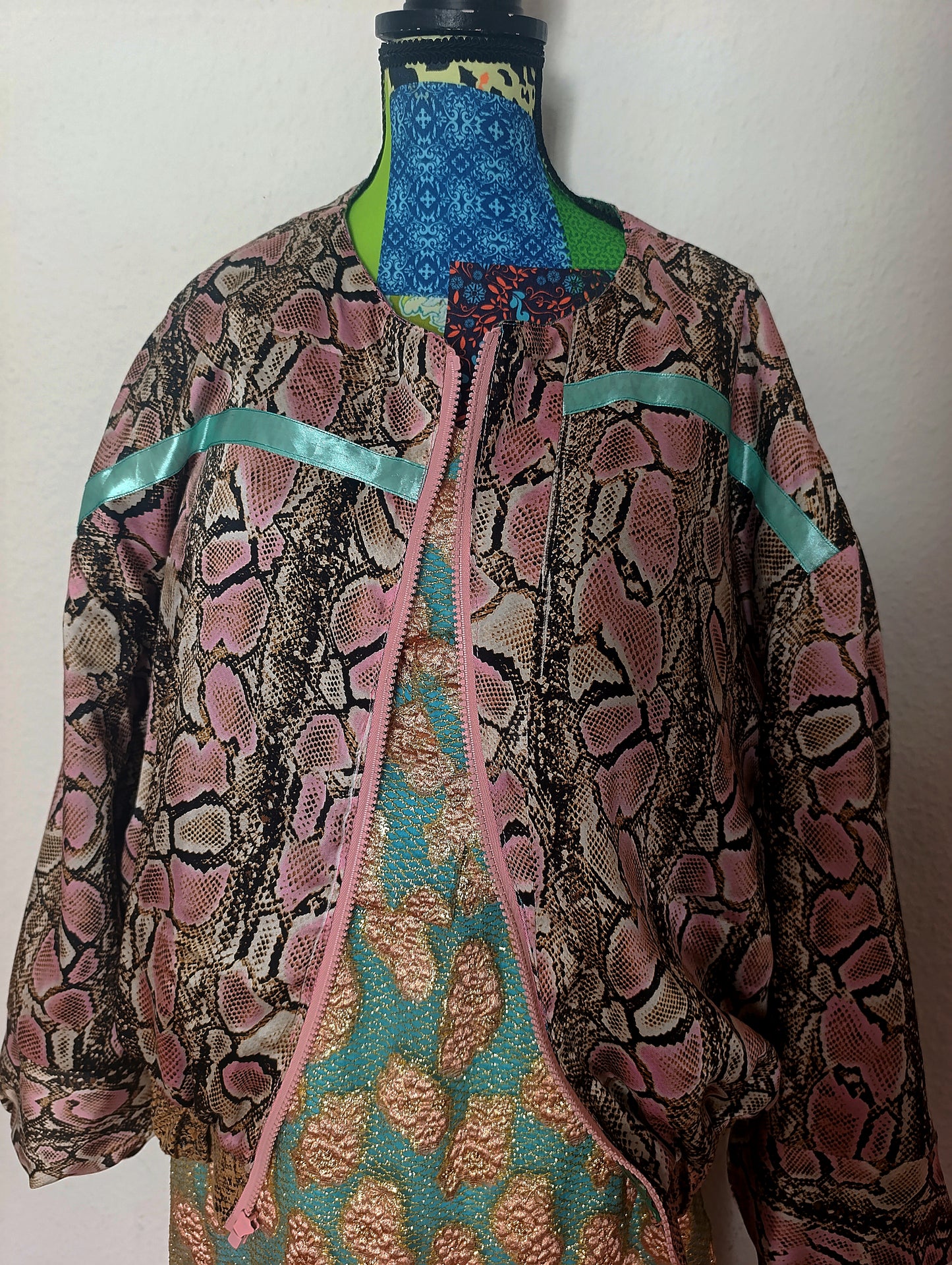 Snake jacket
