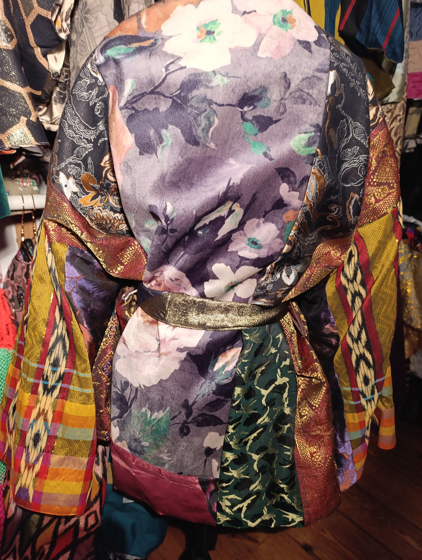 Ikat flowers kimono