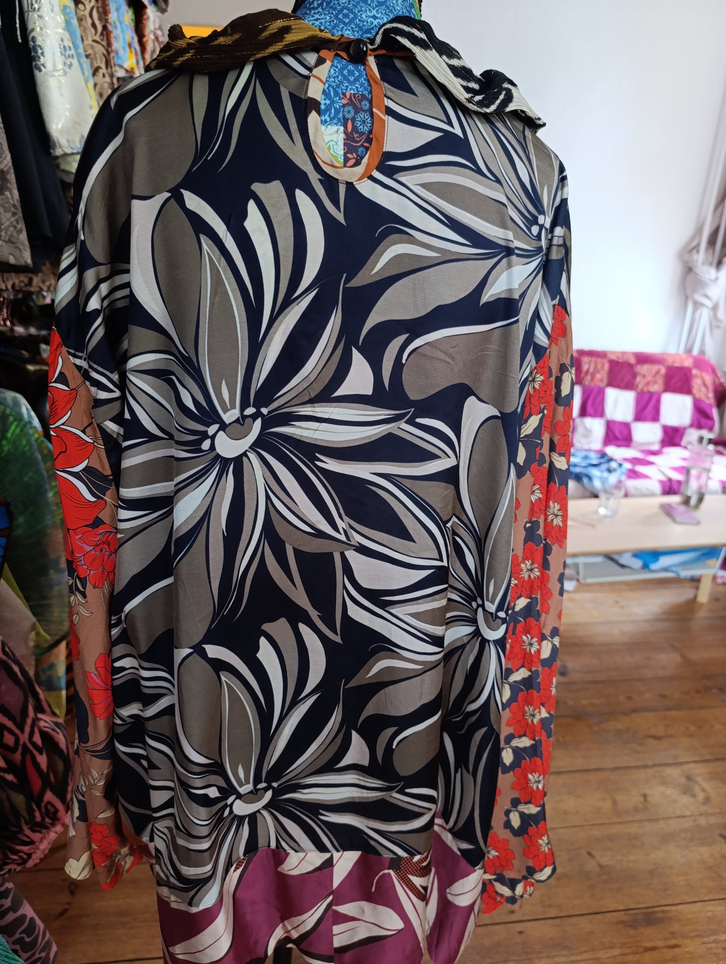 Floral tunic blouse