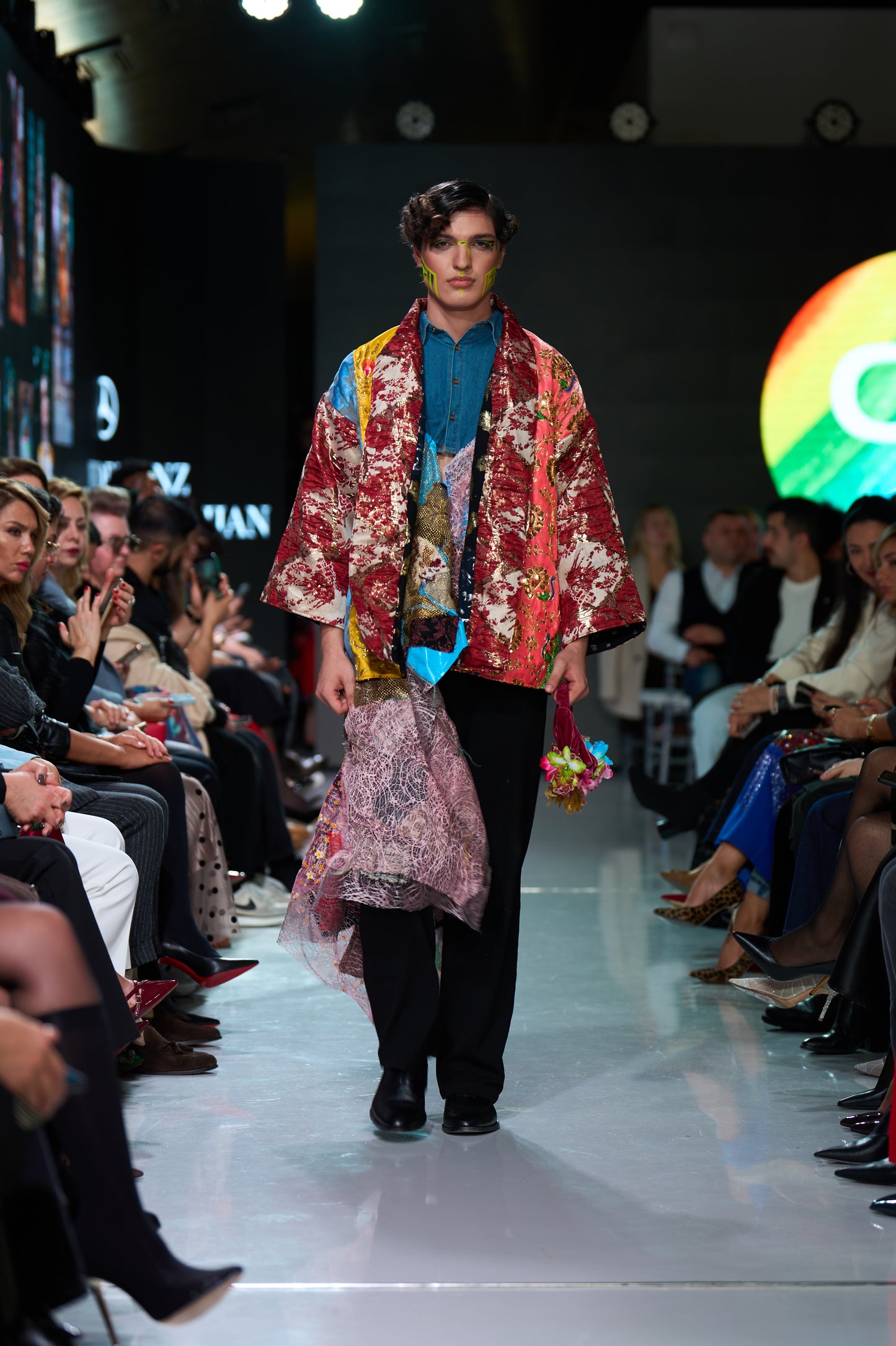 Glam & Pailletes Kimono