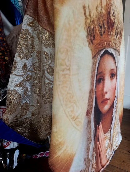 Madonna today holy unicum 9
