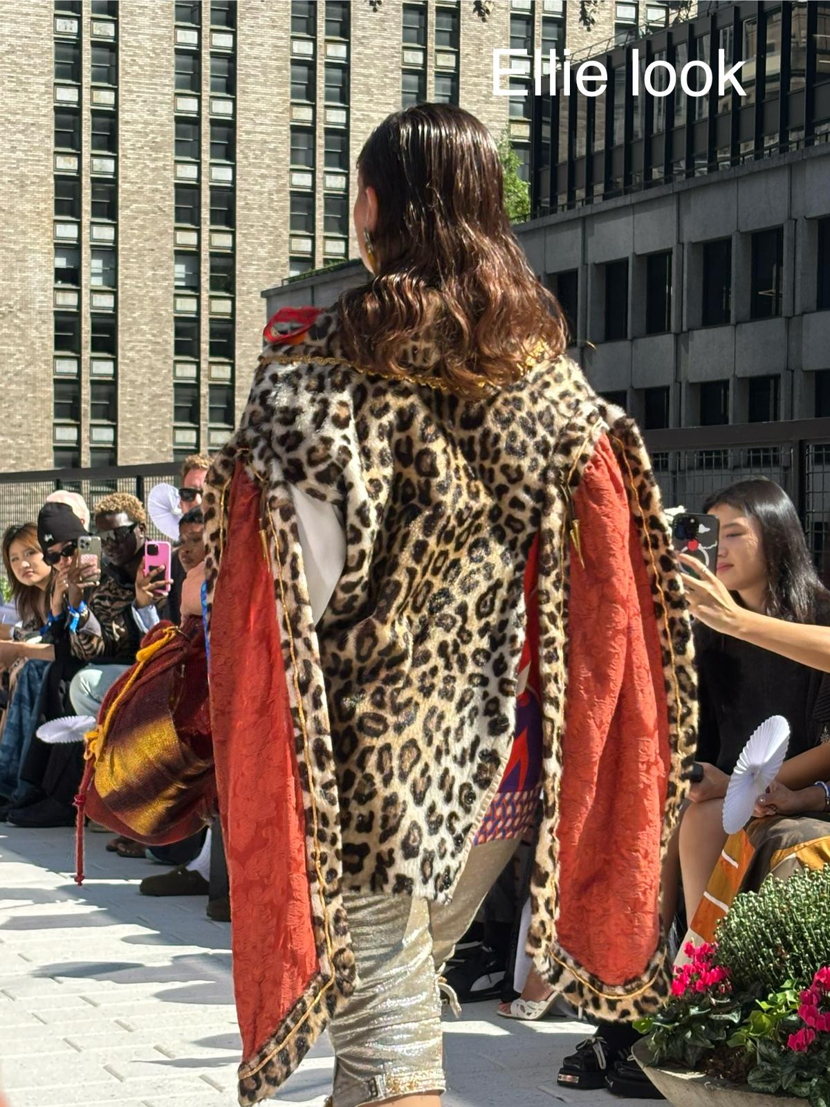 Animal print Opera set