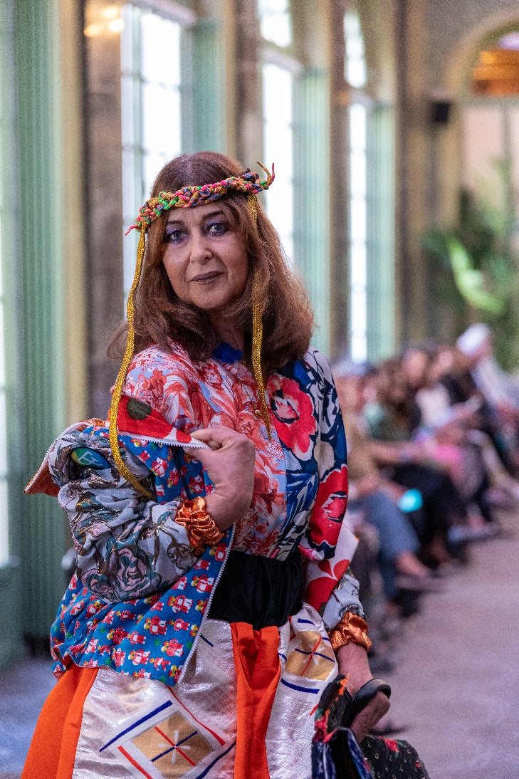 Big flowers transparent top