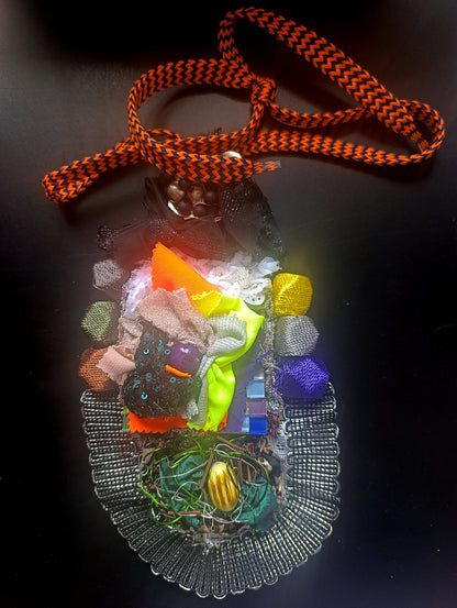Wearable art jewellery