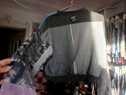 Short metallic sweater