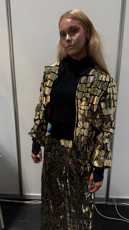 Golden suit Milano