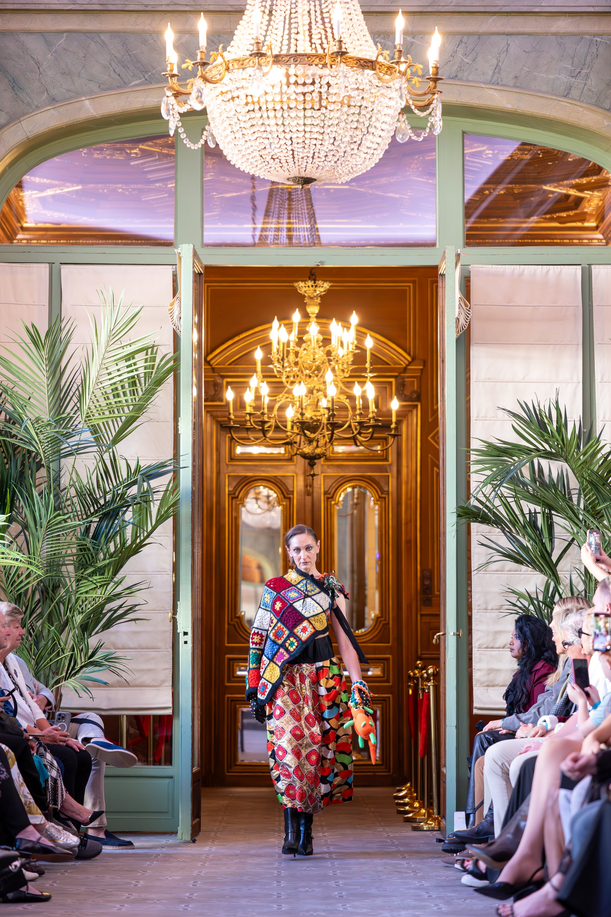 Chanel leftovers crochet blanket top - PAULINA'S FRIENDS