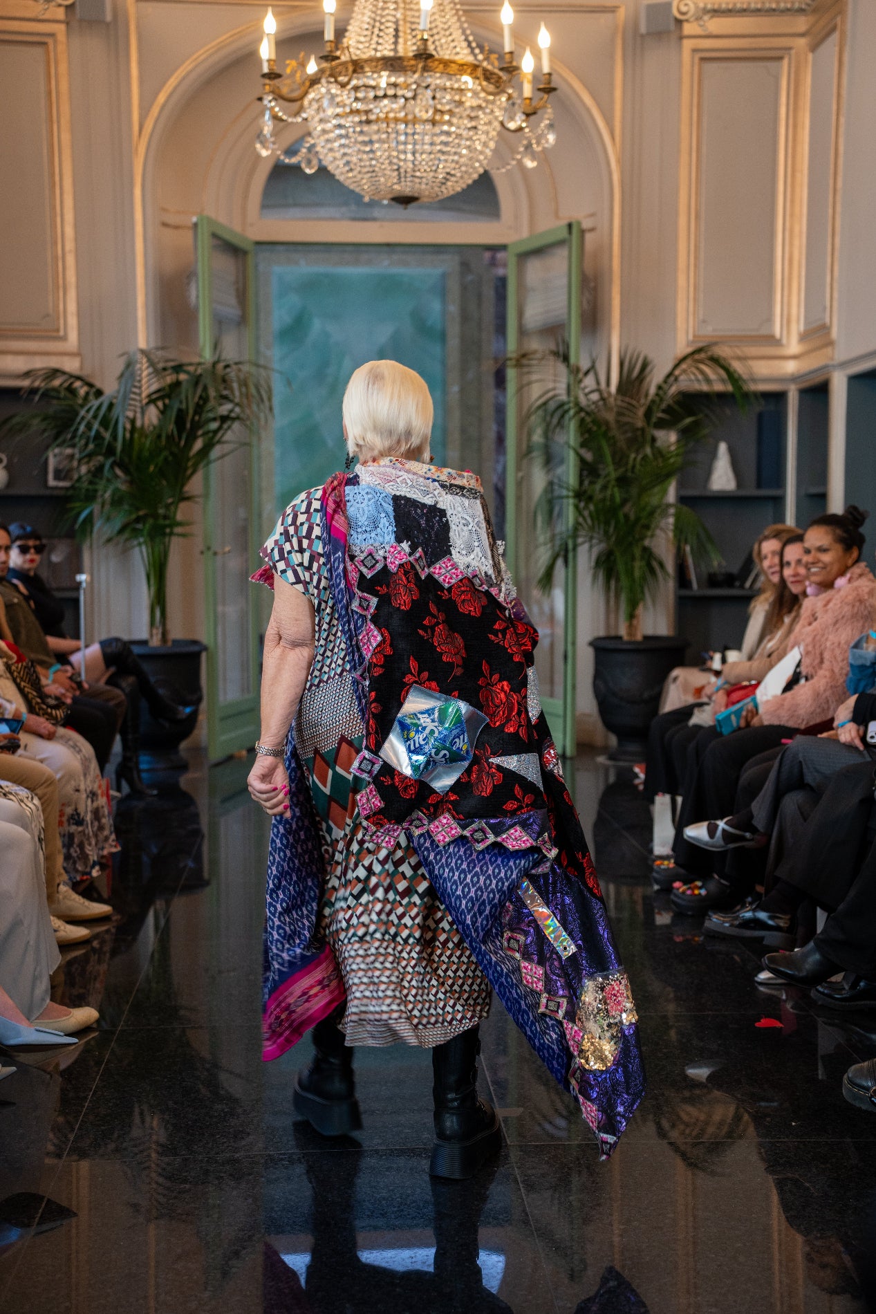 Magic cape - PAULINA'S FRIENDS