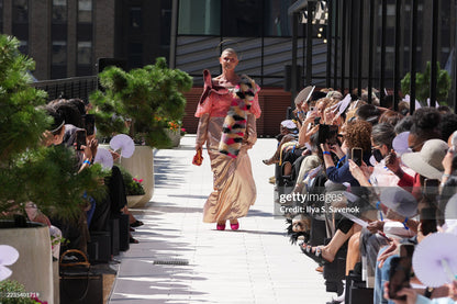 Golden pink barock dream