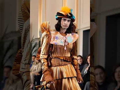 Opera copper glamour