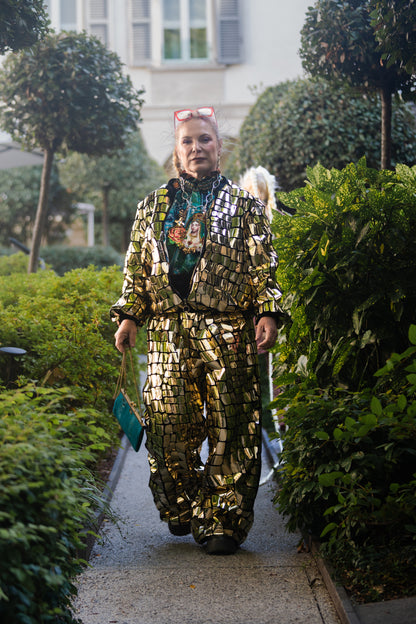 Golden suit Milano