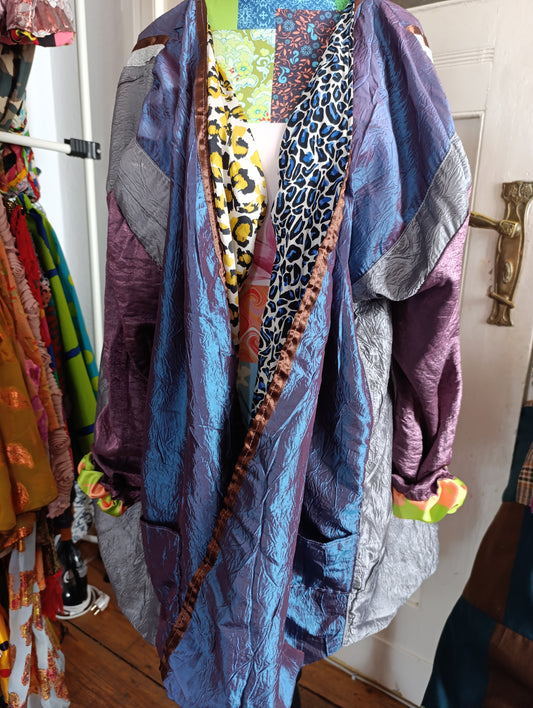 Iridescent kimono